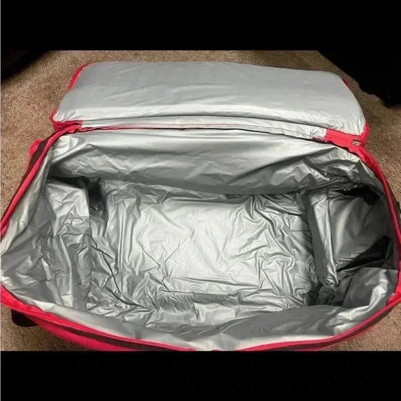 Budweiser Cooler red, black and white cooler - Picture 10 of 10